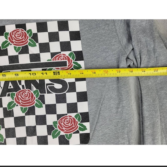 VANS long sleeved shirt with checkerboard and roses - Picture 3 of 3